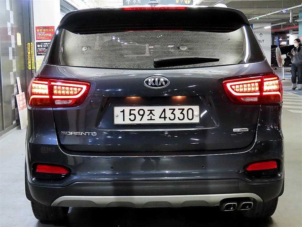 KIA Sorento - Vista 5