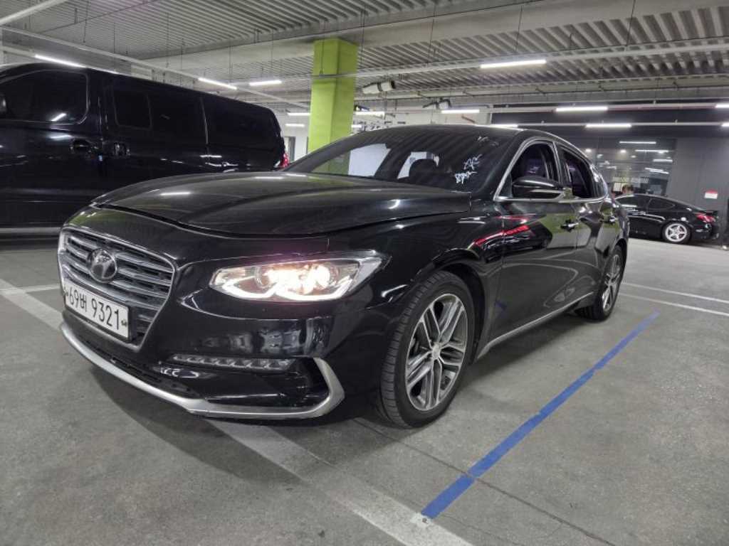 HYUNDAI Grandeur - Vista 2