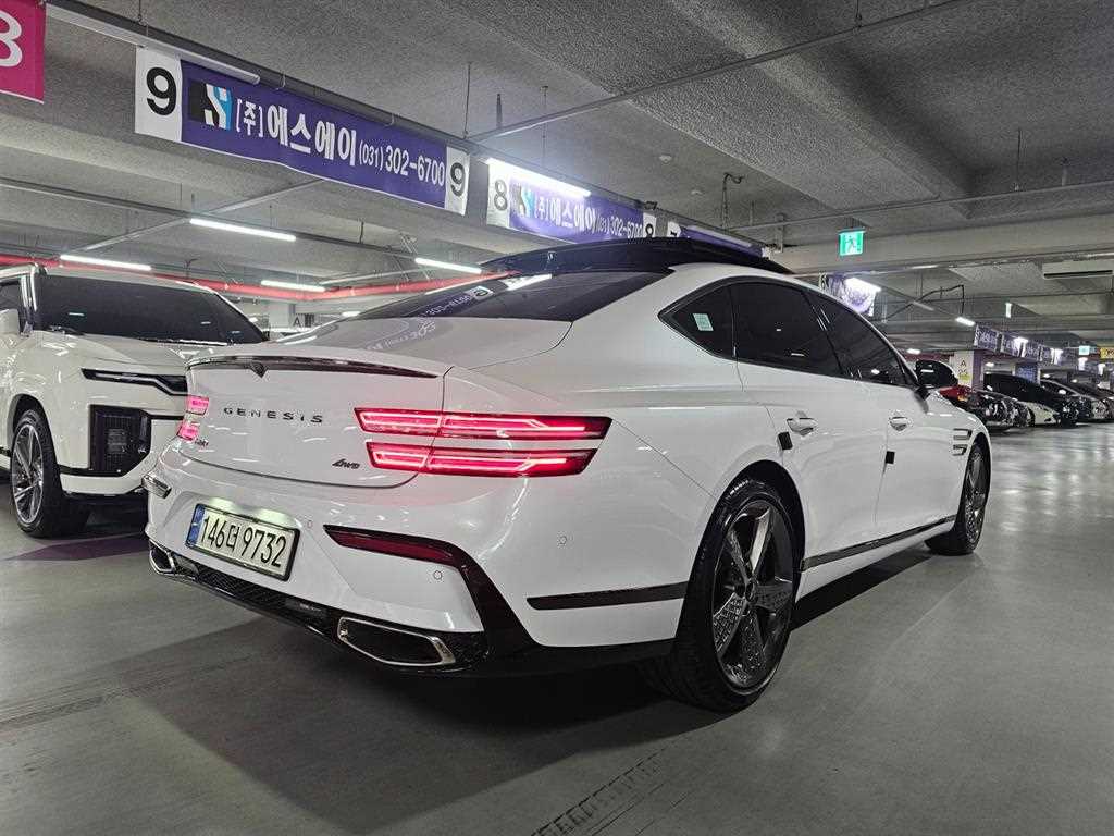 Genesis G80 - Vista 4