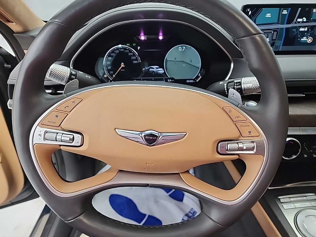 Genesis G80 - Vista 9