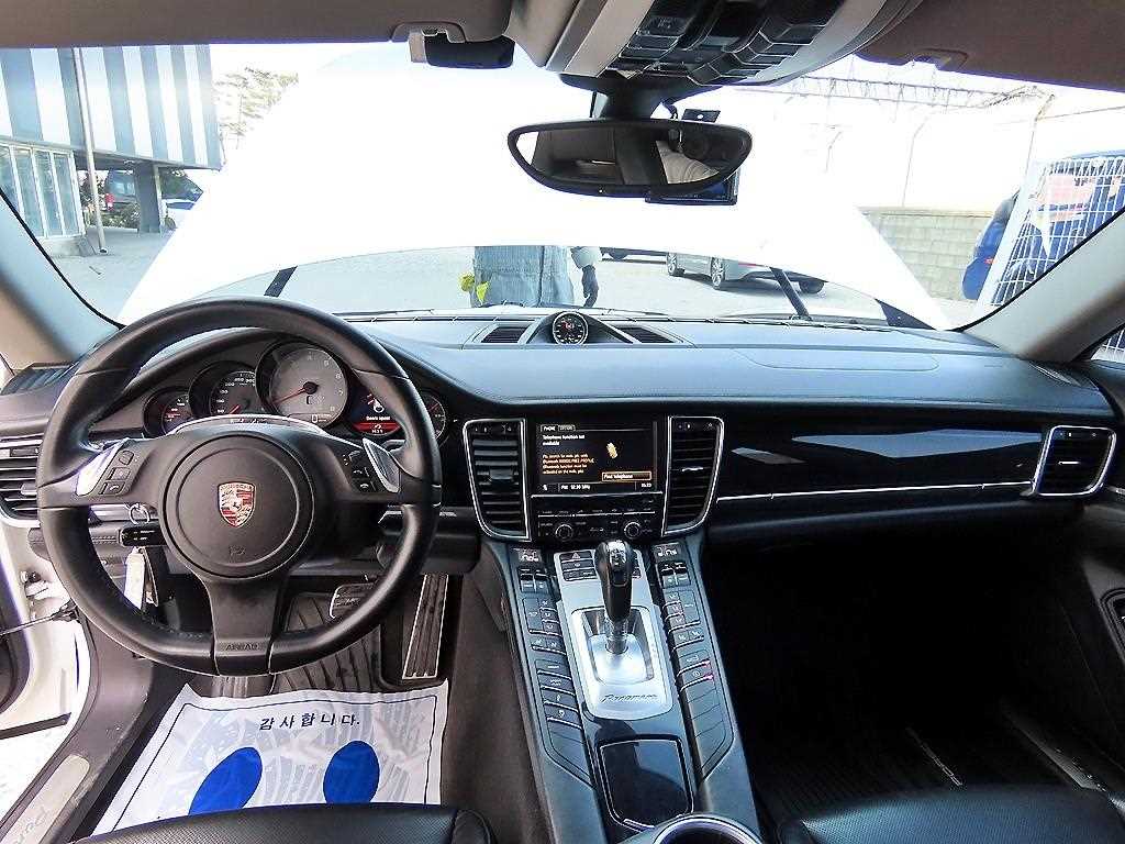 Porsche Panamera - Vista 7