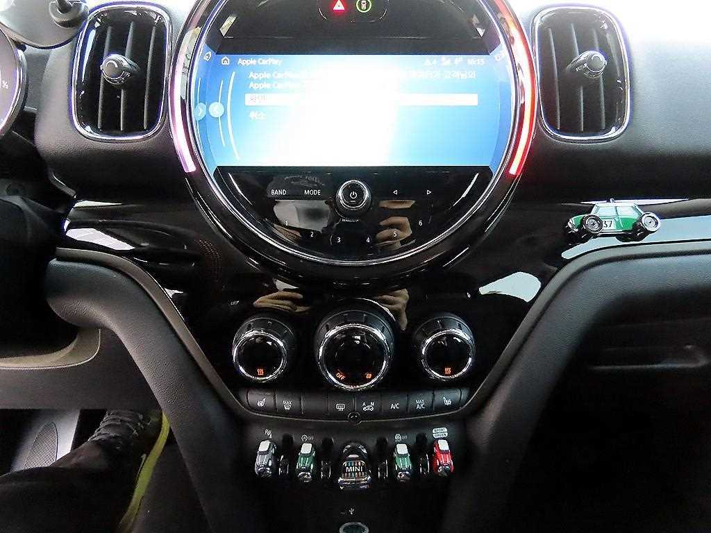 Mini Countryman 2024 Verde - Importación desde Corea - HF Imports Iquique - Foto 14