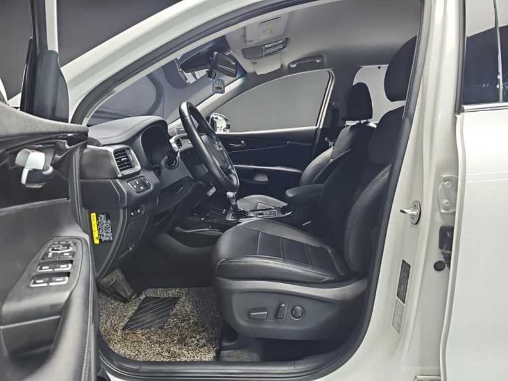 KIA Sorento 2018 Blanco - Importación desde Corea - HF Imports Iquique - Foto 17
