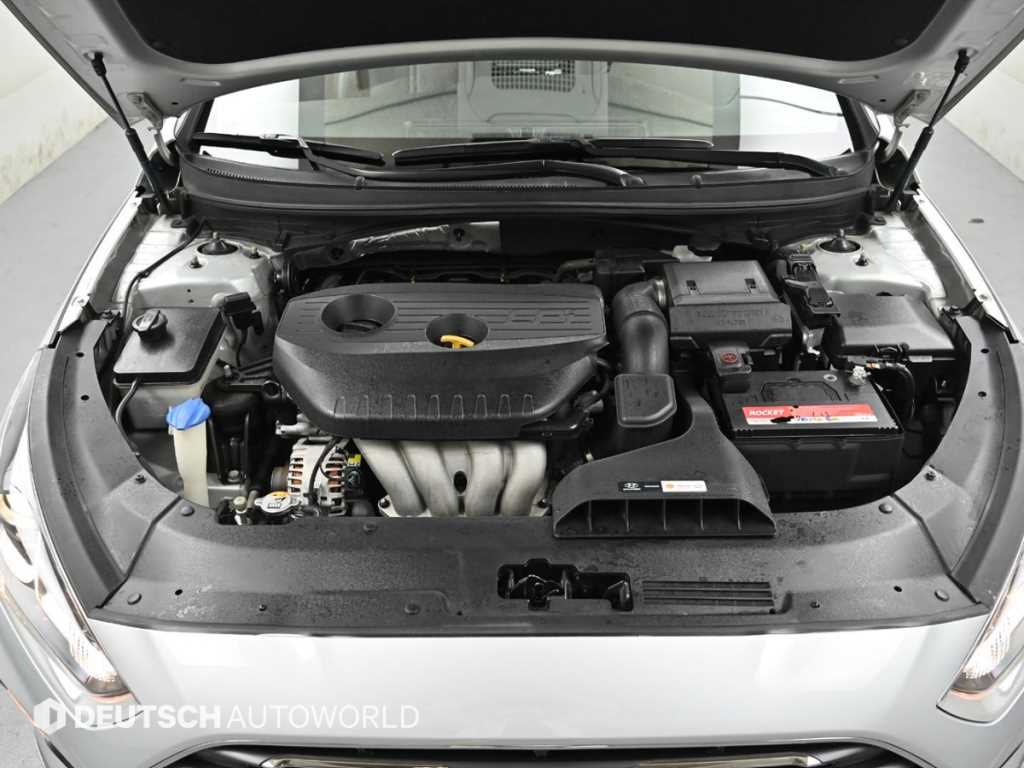 HYUNDAI Sonata - Vista 7