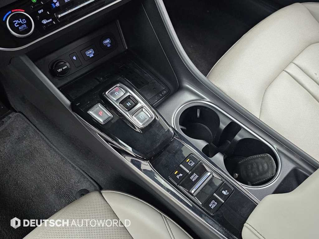 HYUNDAI Sonata - Vista 9