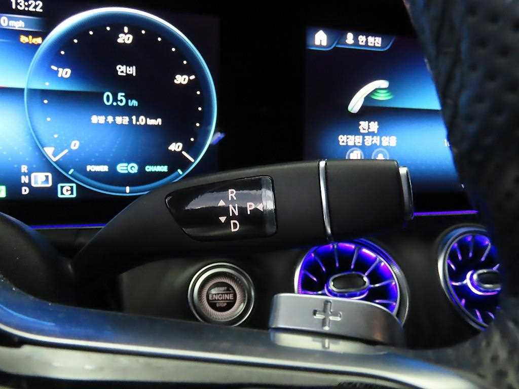 Mercedes Benz CLS Class - Vista 12