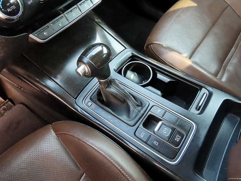 KIA Sorento - Vista 10