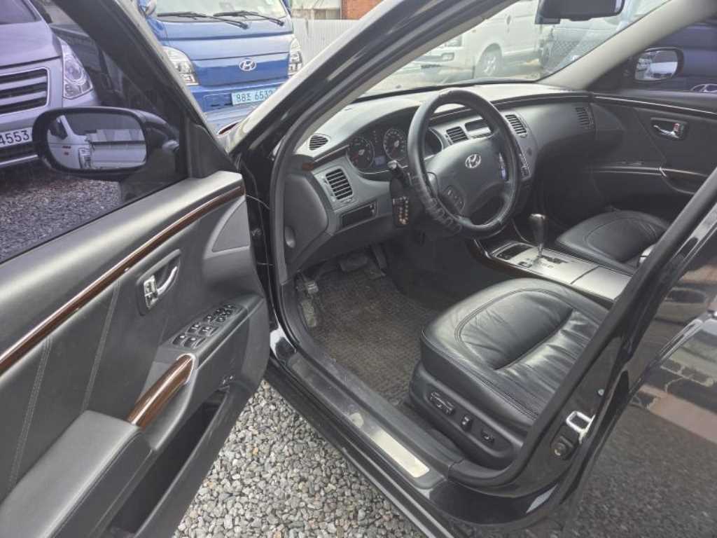 HYUNDAI Grandeur - Vista 6