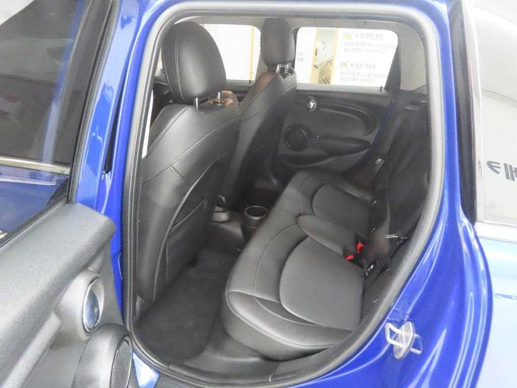 Mini Cooper - Vista 6