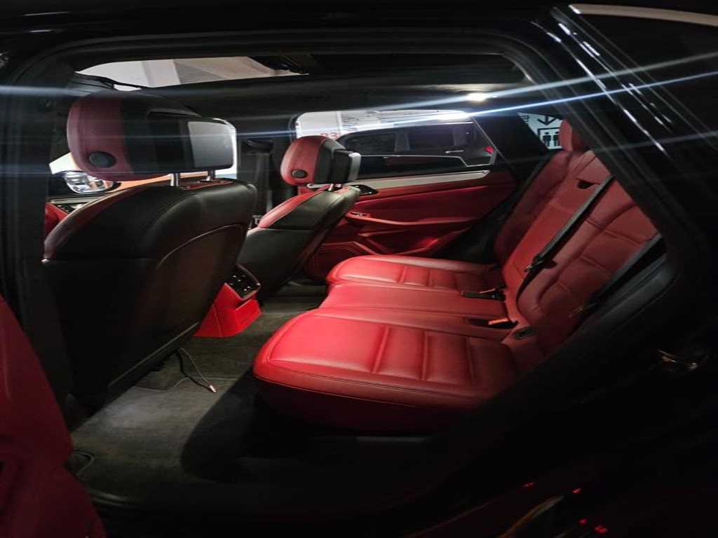 Porsche Macan - Vista 11