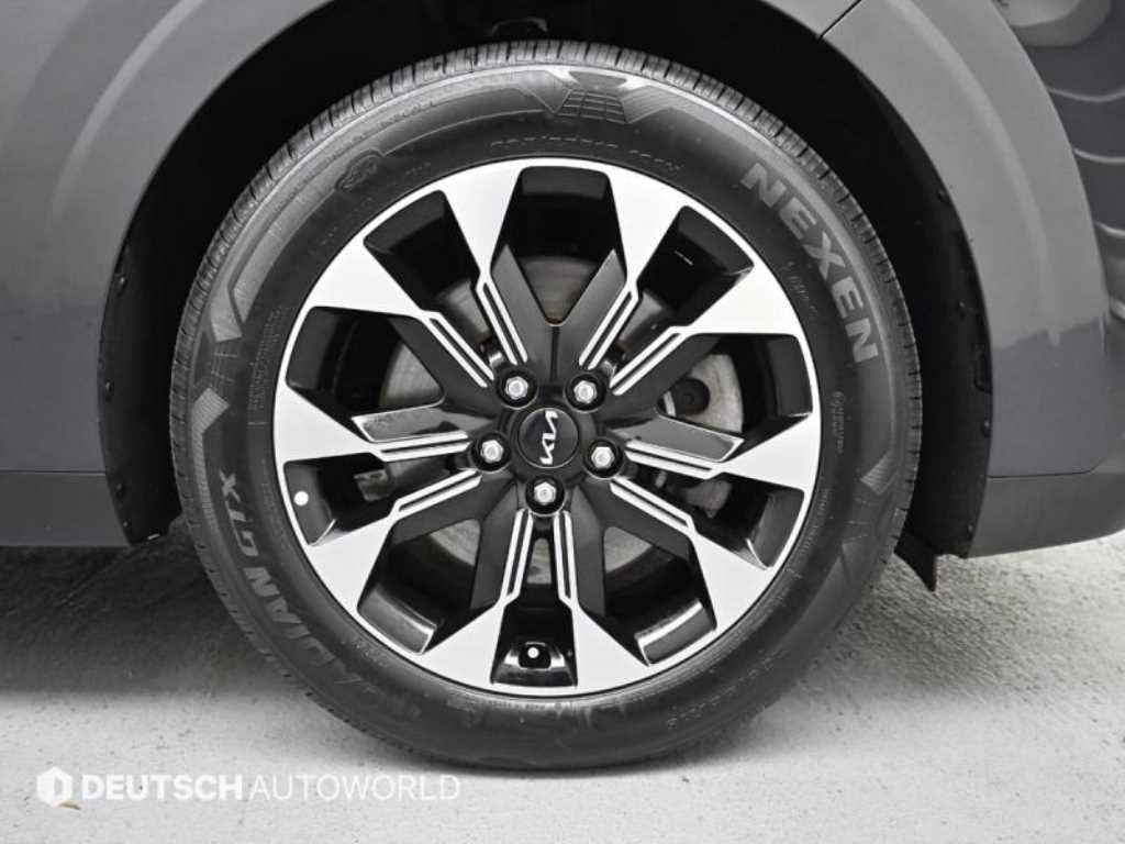 KIA Carnival - Vista 5