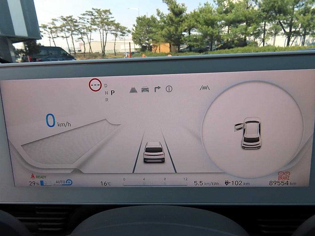 HYUNDAI Ioniq 5 - Vista 9