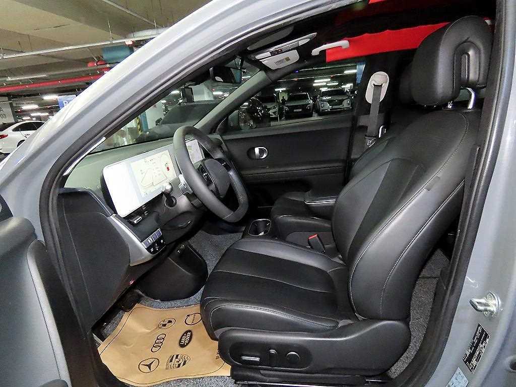 HYUNDAI Ioniq 5 - Vista 6