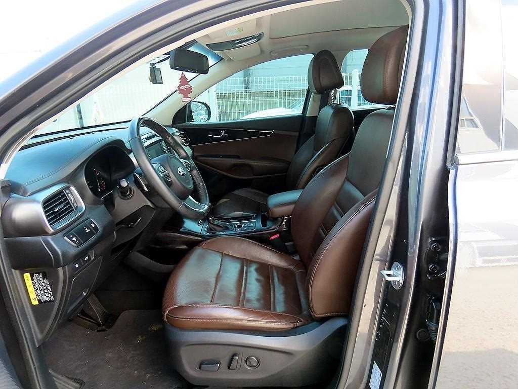 KIA Sorento - Vista 5