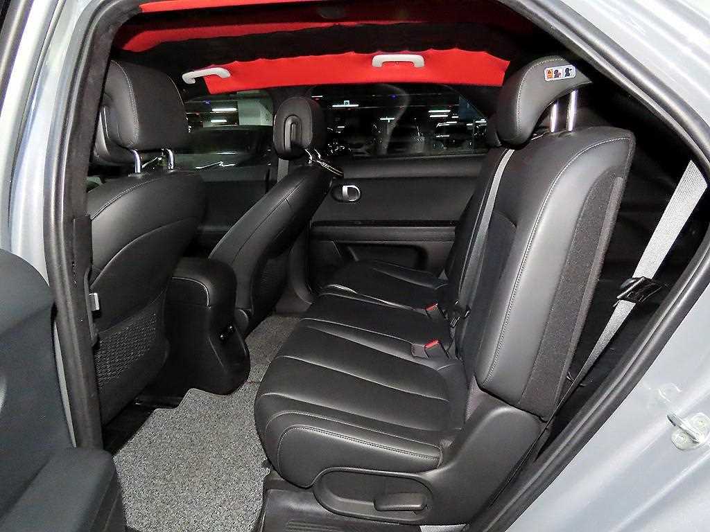 HYUNDAI Ioniq 5 - Vista 7