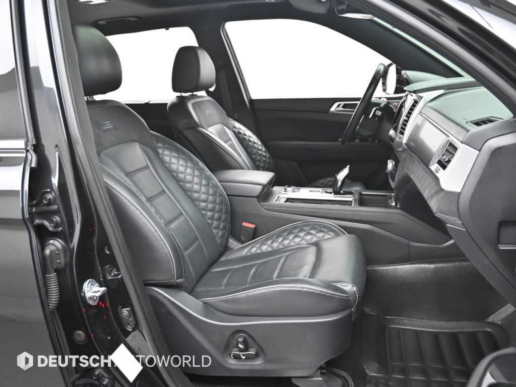 Ssangyong Rexton - Vista 10