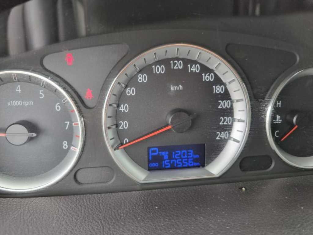 HYUNDAI Sonata - Vista 7