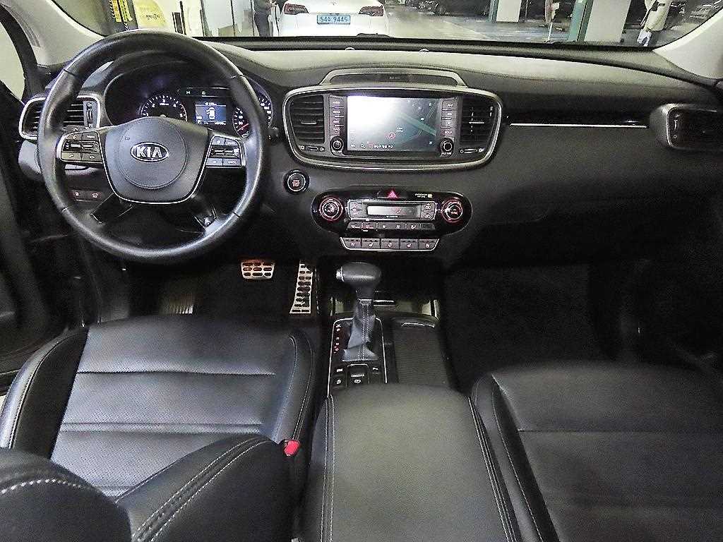 KIA Sorento - Vista 10