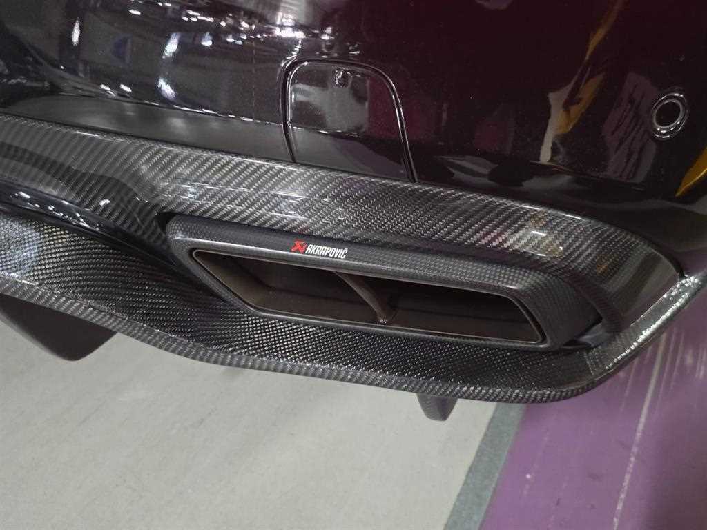 Mercedes Benz C Class 2017 Negro - Importación desde Corea - HF Imports Iquique - Foto 20