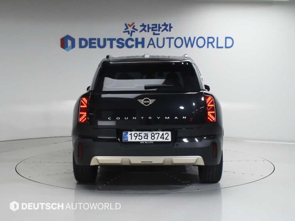 Mini Countryman - Vista 4