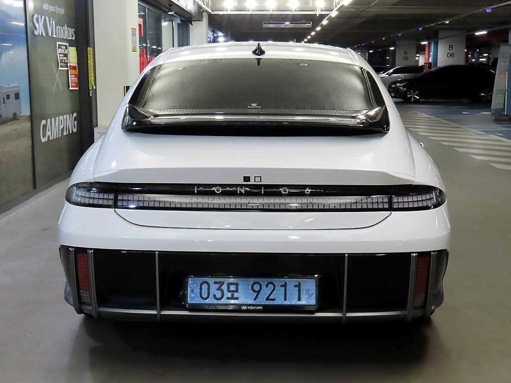 HYUNDAI Ioniq 6 - Vista 5