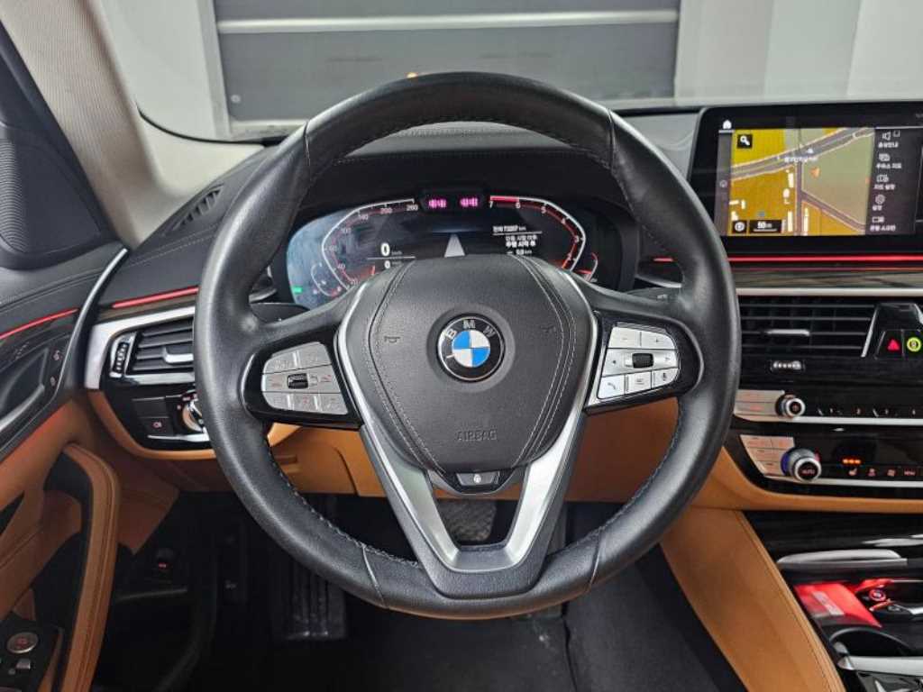 BMW 5 Series 2021 Negro - Importación desde Corea - HF Imports Iquique - Foto 13