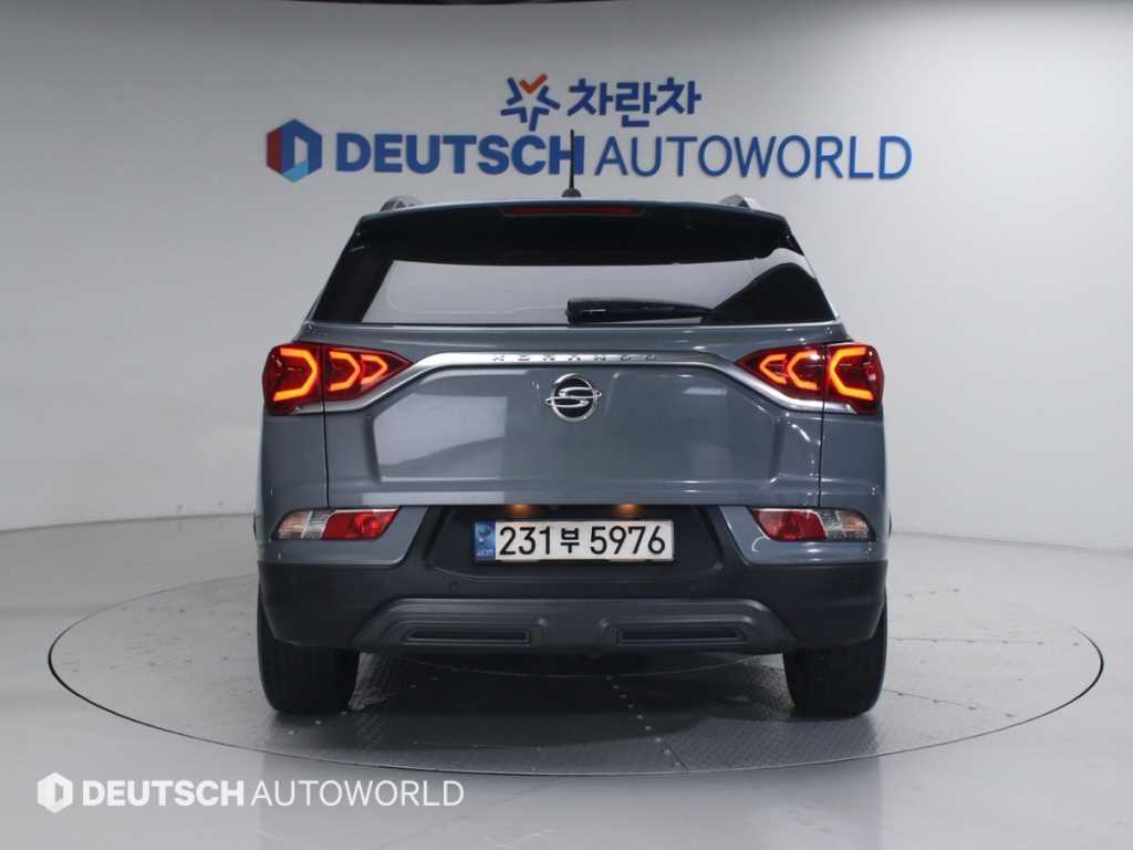 Ssangyong Korando - Vista 4