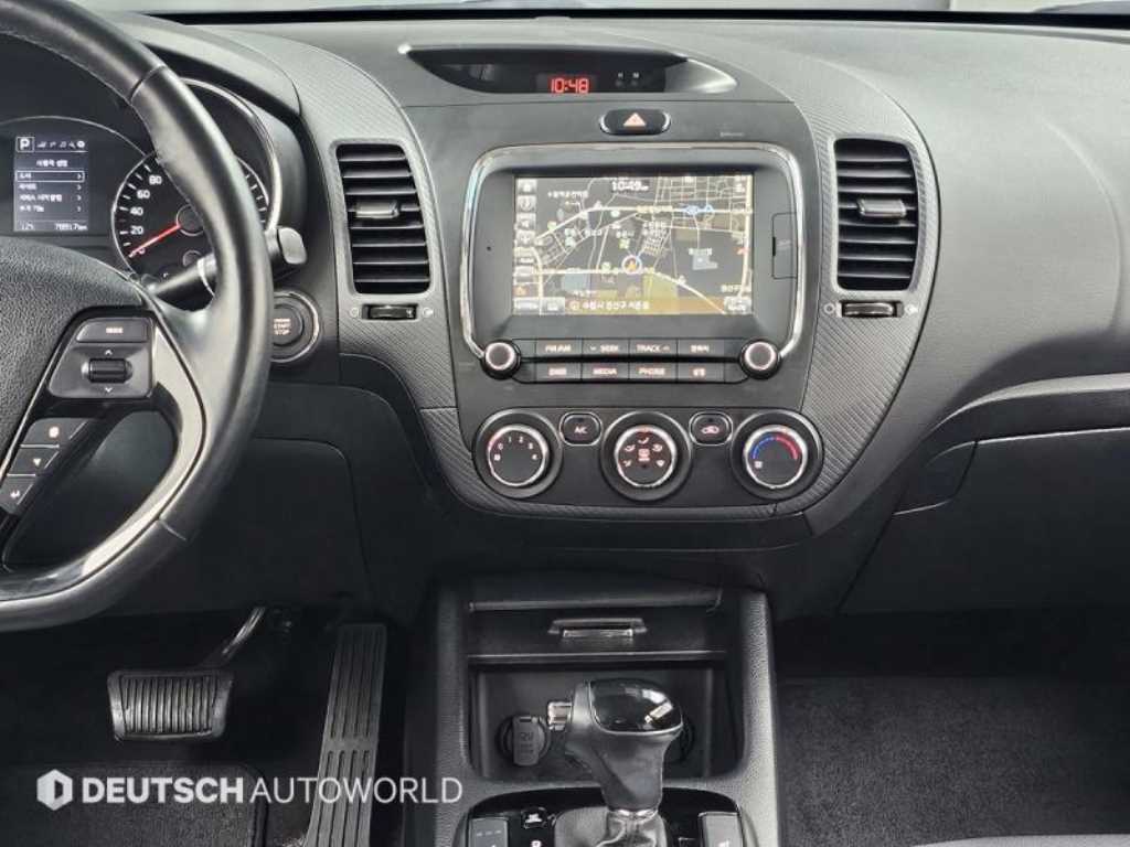 KIA K3 2018 Blanco - Importación desde Corea - HF Imports Iquique - Foto 14