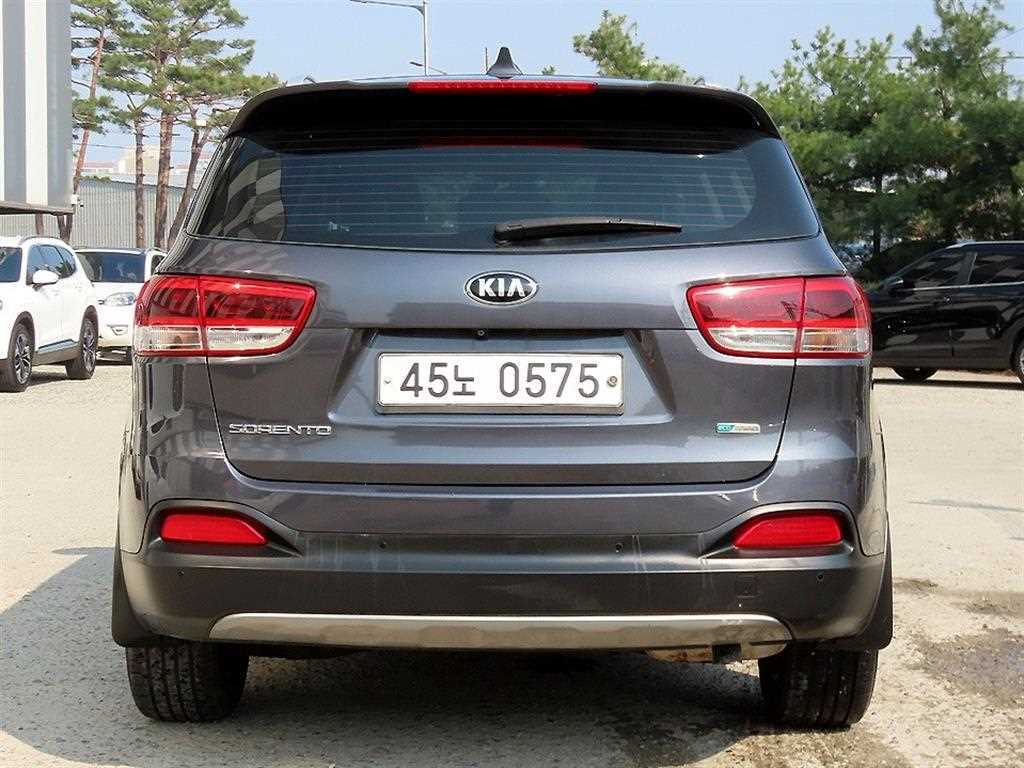 KIA Sorento - Vista 4