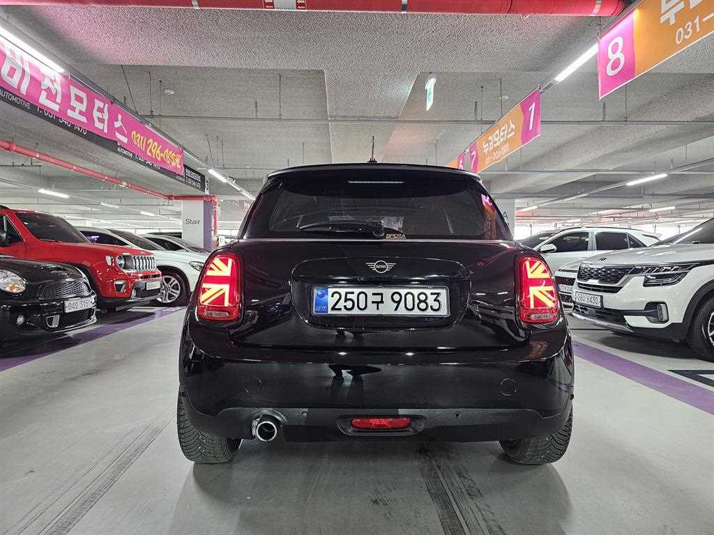 Mini Cooper - Vista 6