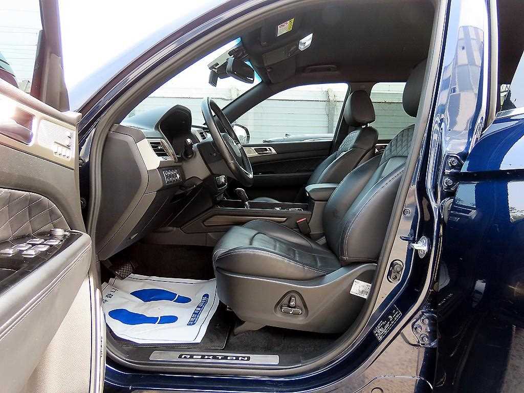 Ssangyong Rexton - Vista 5