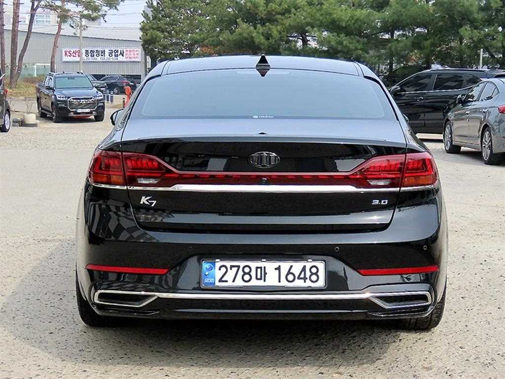 KIA K7 - Vista 4