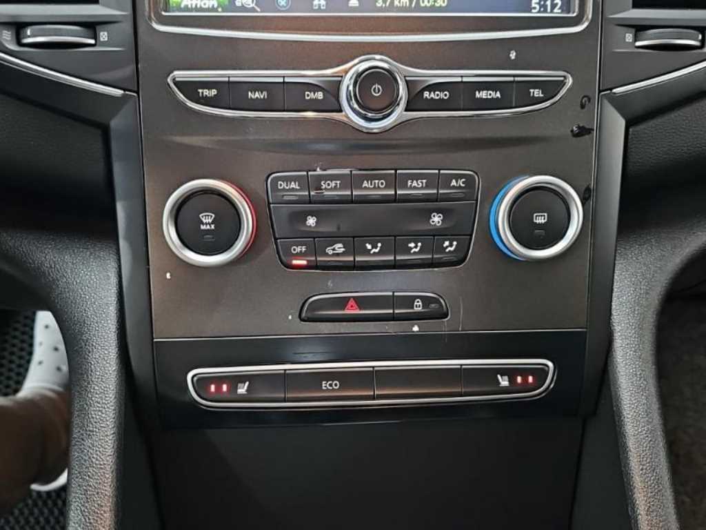 SAMSUNG SM6 - Vista 11