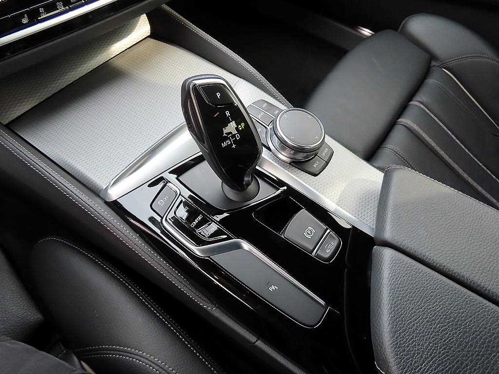 BMW 5 Series - Vista 11