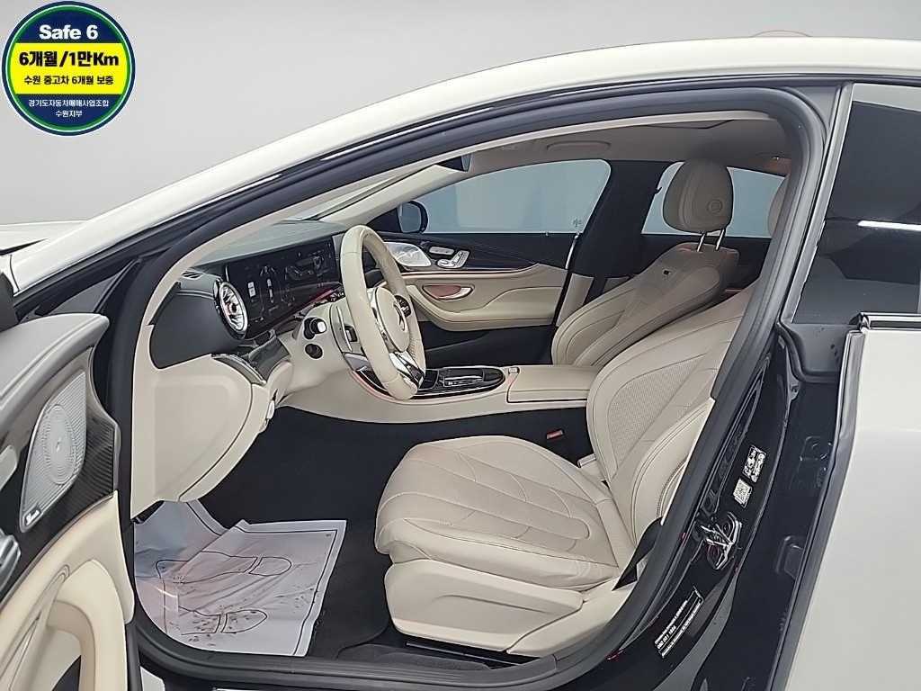 Mercedes Benz CLS Class - Vista 11