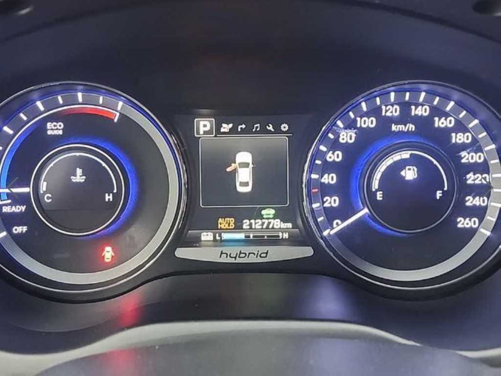 HYUNDAI Grandeur - Vista 6