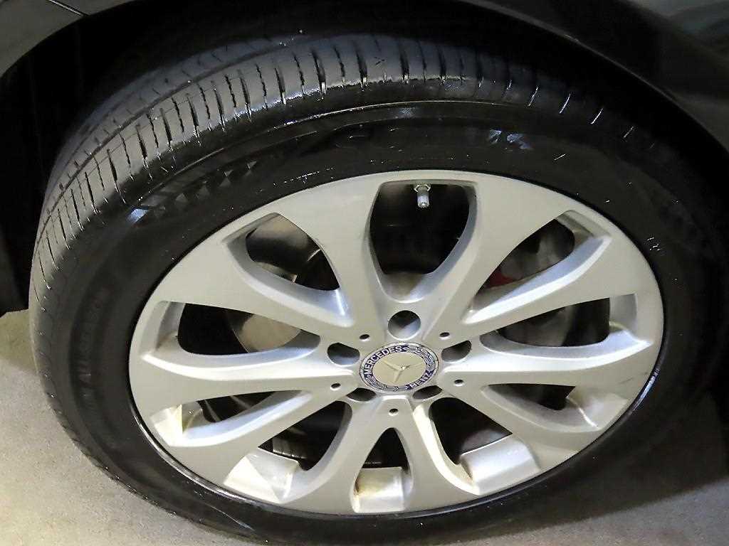 Mercedes Benz E class 2017 Negro - Importación desde Corea - HF Imports Iquique - Foto 20