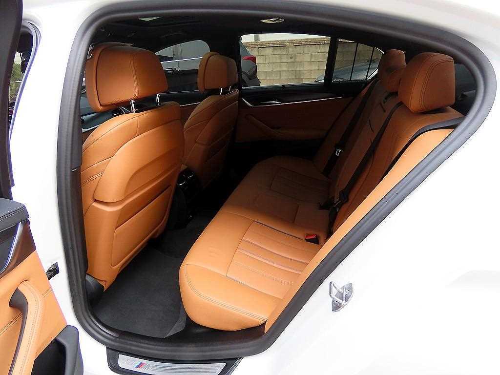 BMW 5 Series - Vista 6