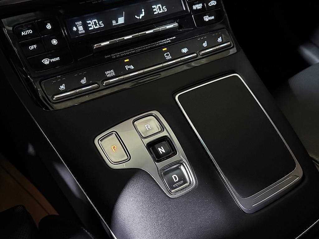 HYUNDAI Grandeur - Vista 12