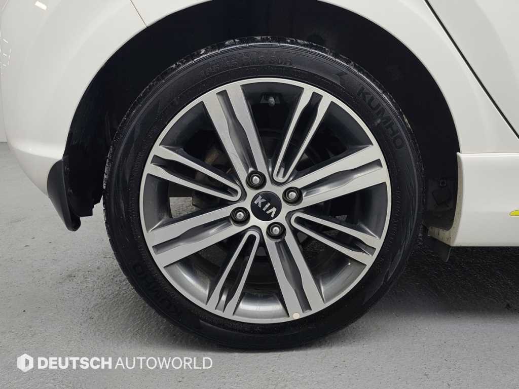 KIA Morning - Vista 5