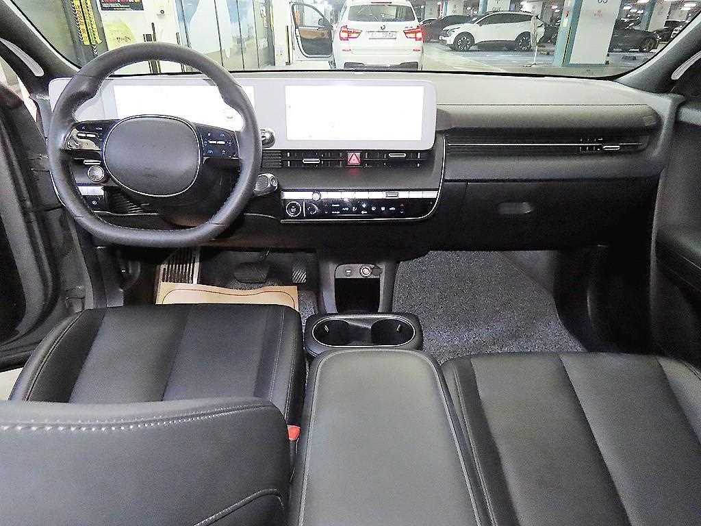 HYUNDAI Ioniq 5 - Vista 10