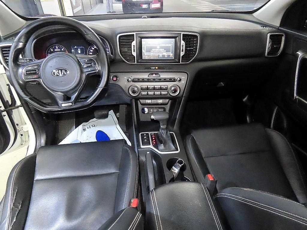 KIA Sportage - Vista 10