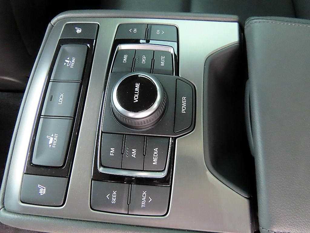 HYUNDAI Genesis 2016 Negro - Importación desde Corea - HF Imports Iquique - Foto 18