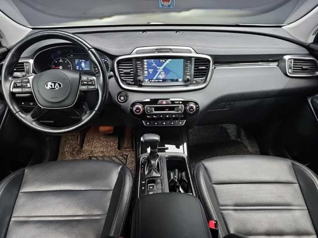 KIA Sorento - Vista 5
