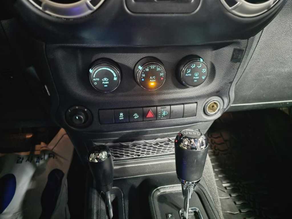 Jeep Wrangler - Vista 12