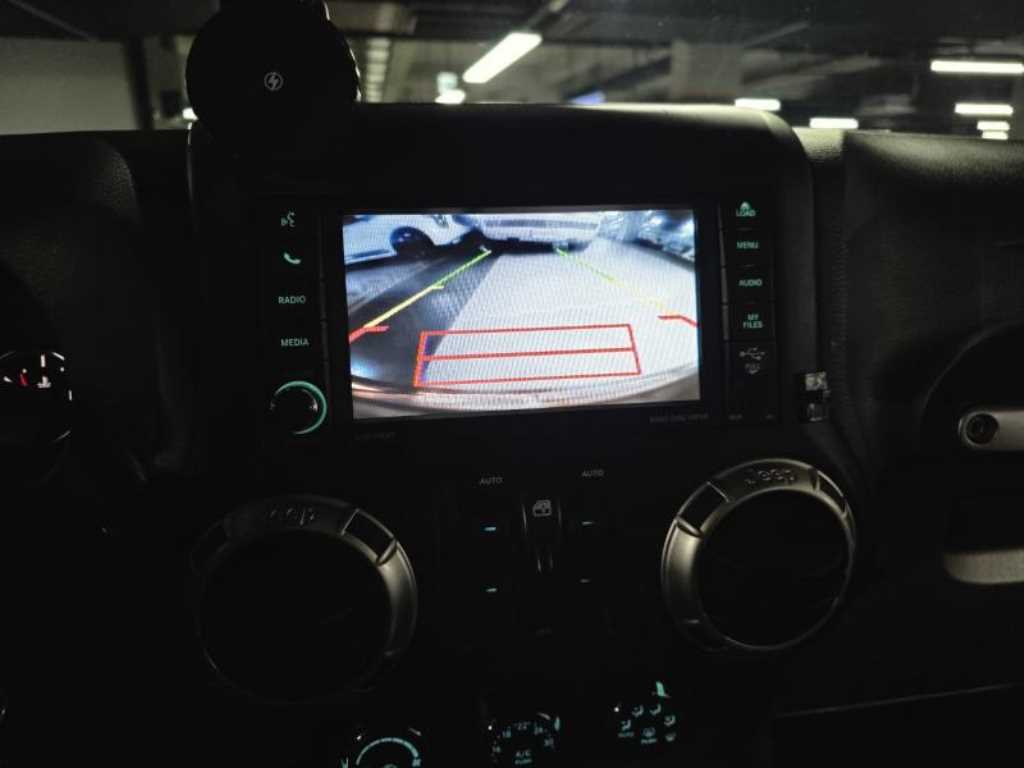 Jeep Wrangler - Vista 11