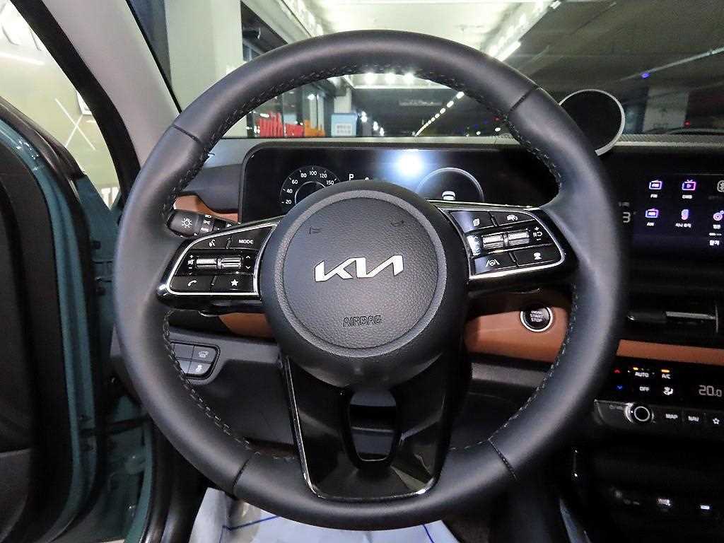 KIA Seltos - Vista 8