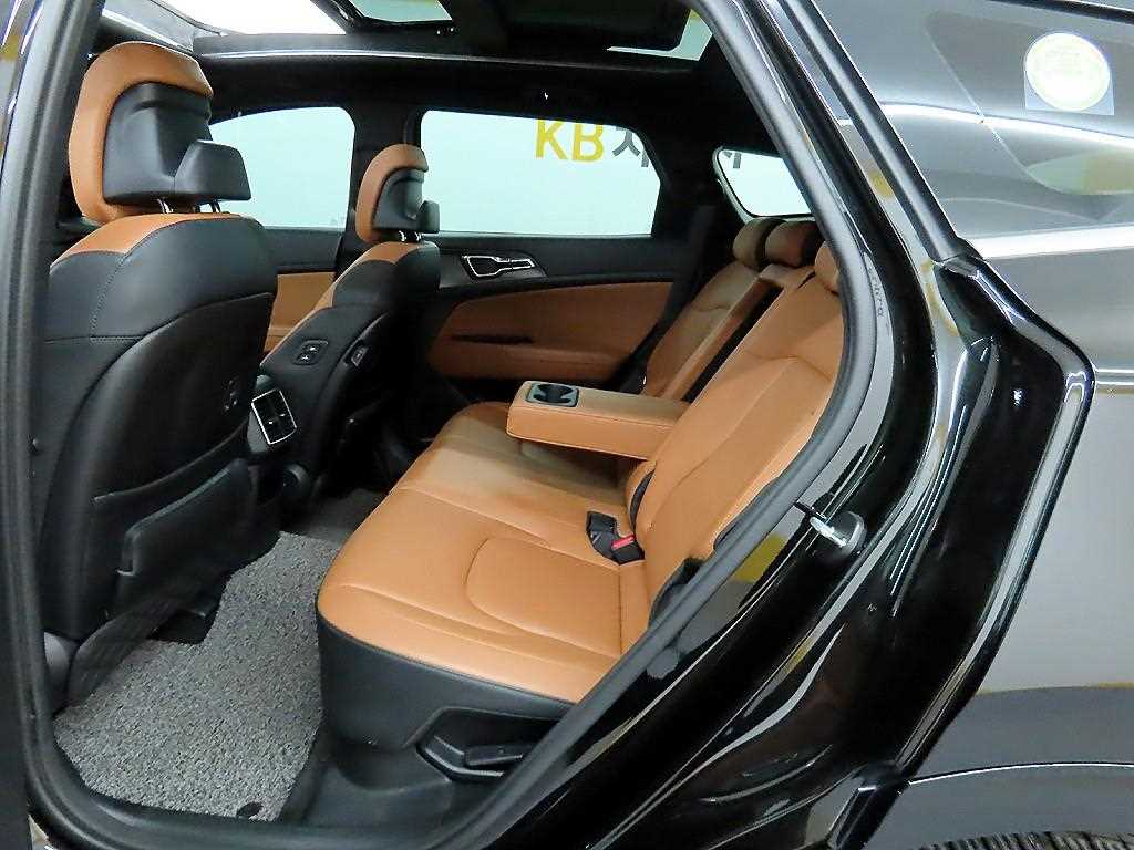 KIA Sportage - Vista 6