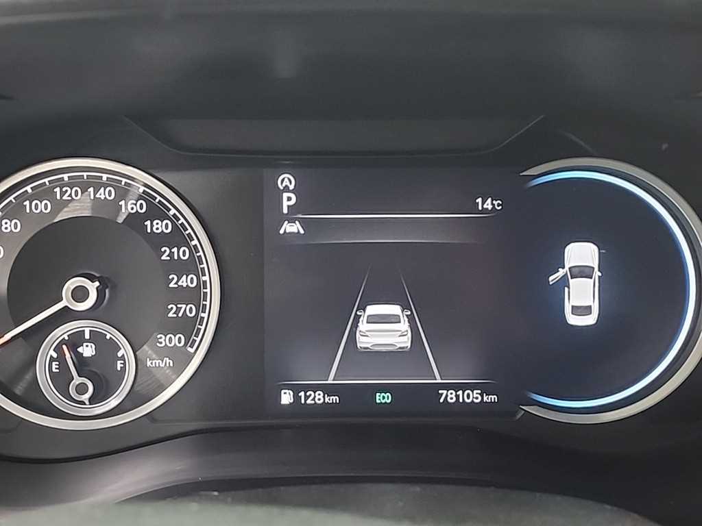 Genesis G70 - Vista 7