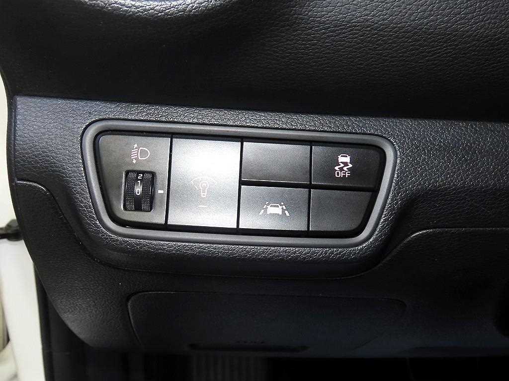 KIA K3 2019 Blanco - Importación desde Corea - HF Imports Iquique - Foto 14